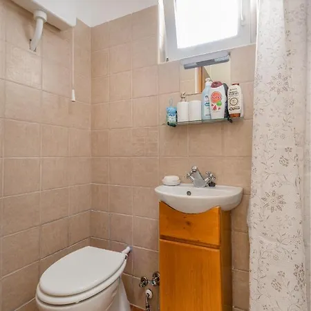 Дом отдыха Lilihome Гардонь